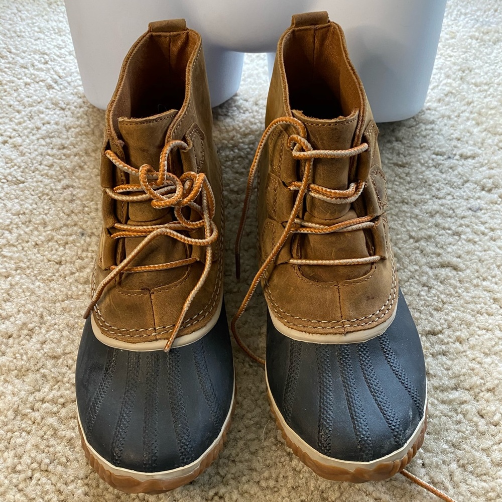Sorel rain booties